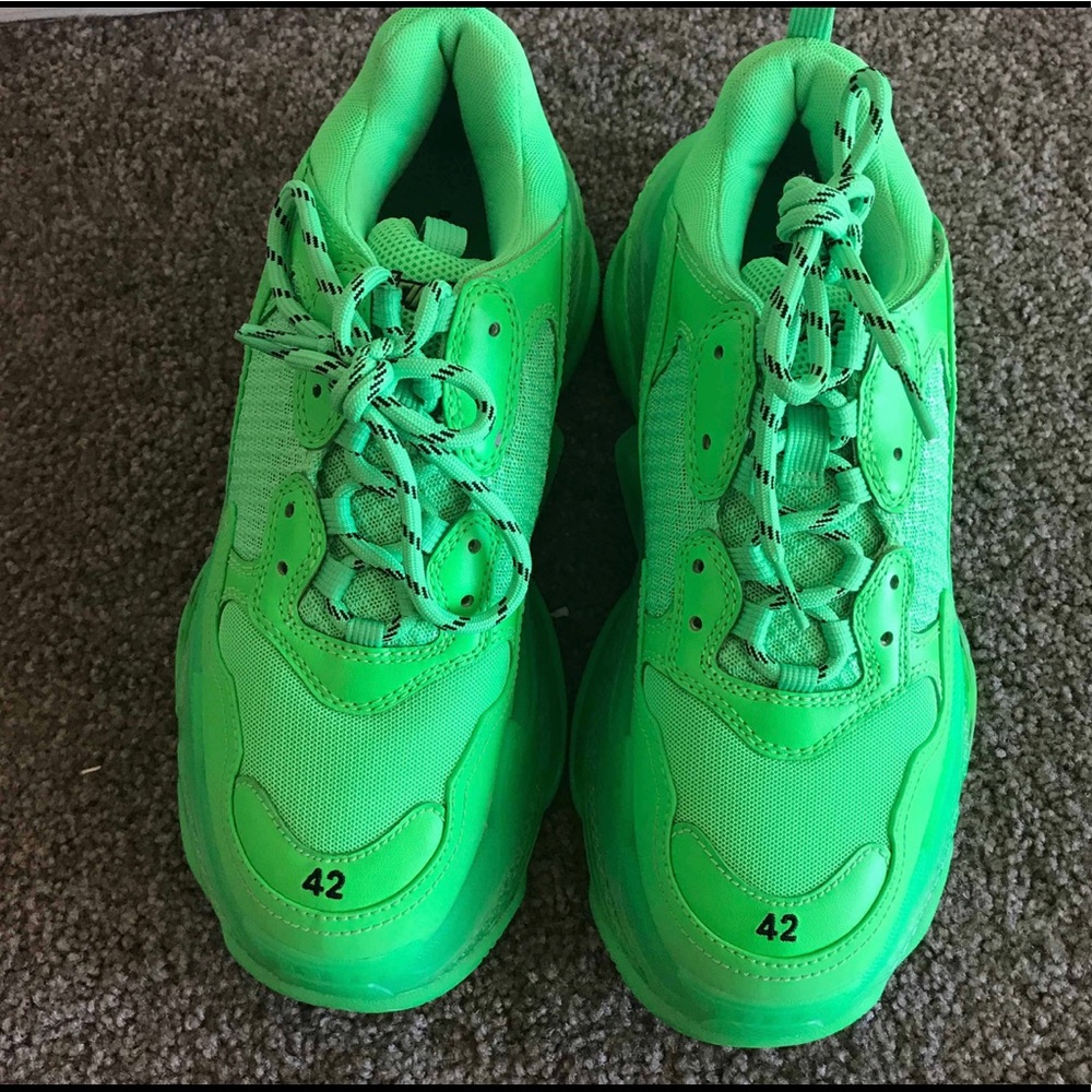 Balenciaga Triple S Trainer neon green